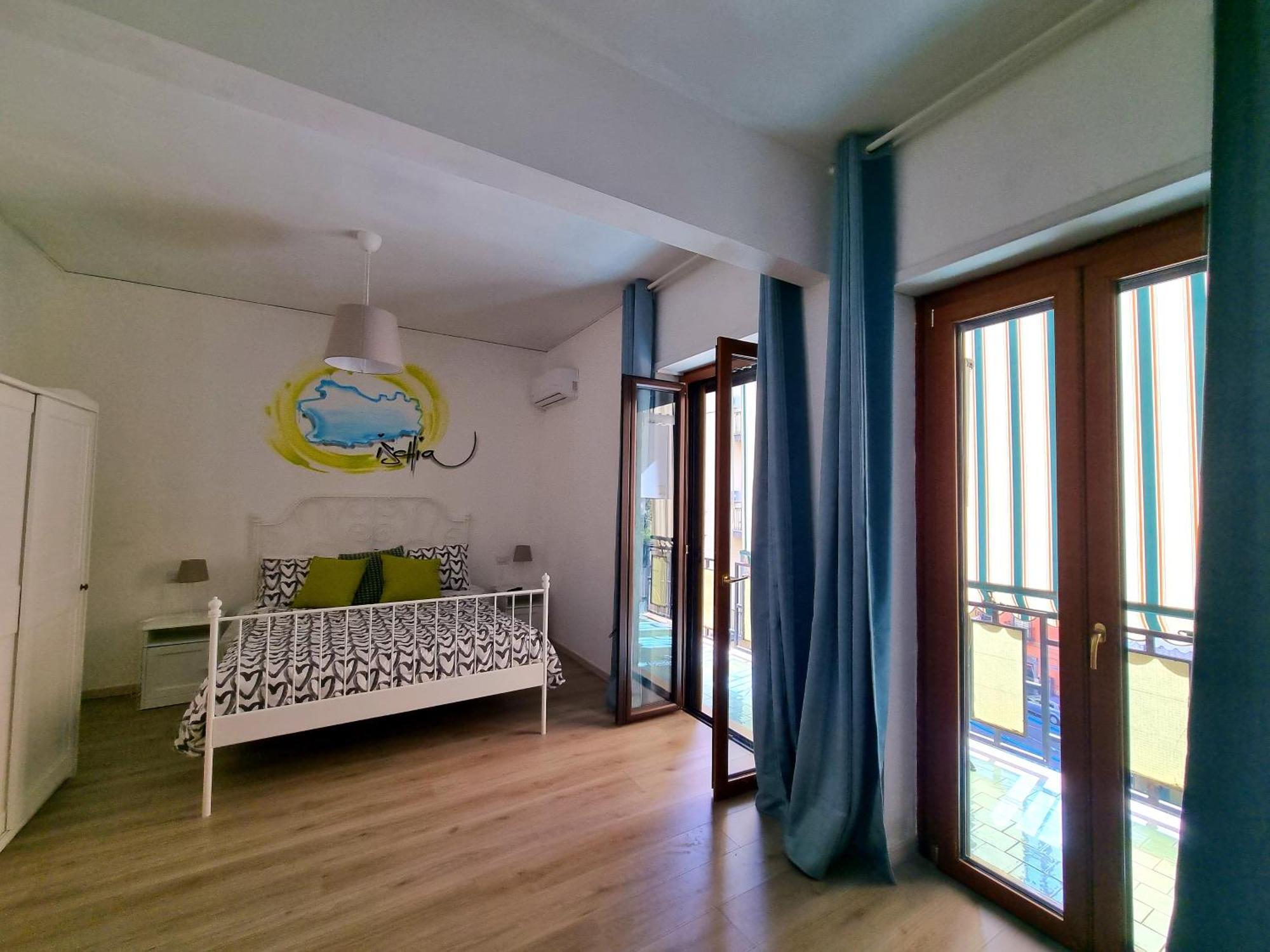 Happy In Naples Bed & Breakfast Bagian luar foto